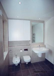 Holmdene Rd SE24 